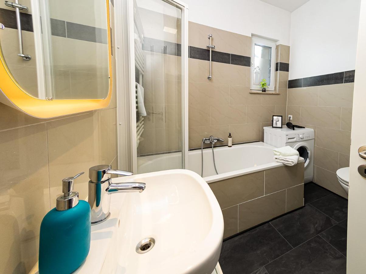 Fabelhafte Apartments Zum Wohlfuehlen Mit Junik Apartments Ντούισμπουργκ Εξωτερικό φωτογραφία